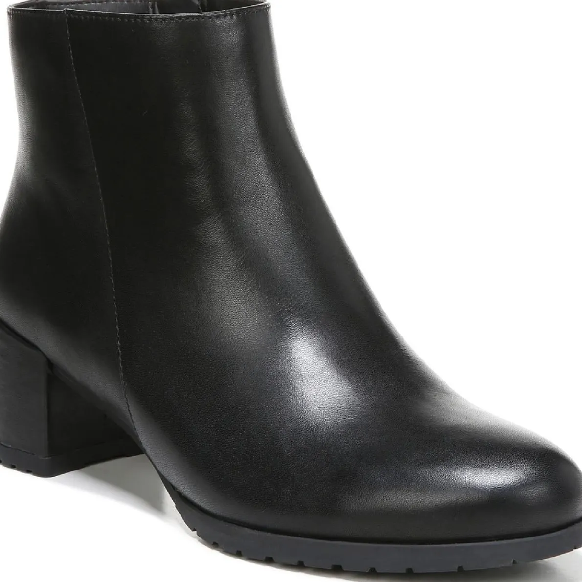 Bay Water Repellent Round Toe Ankle Boots