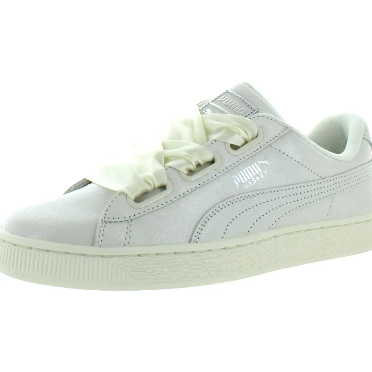 Basket Heart Leather Shiny Sneakers