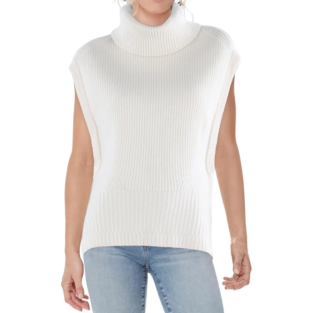 Ribbed Ribbed Knit Turtleneck Sweater