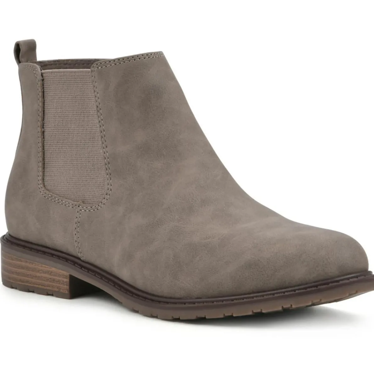 Caching Faux Leather Ankle Booties