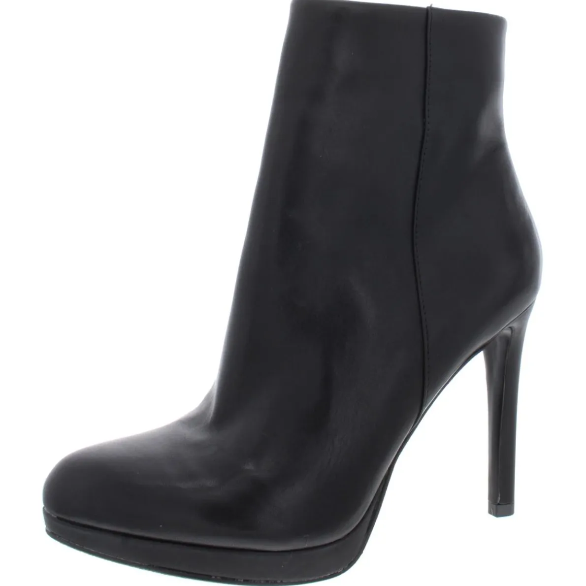 Quanette Leather Ankle Booties