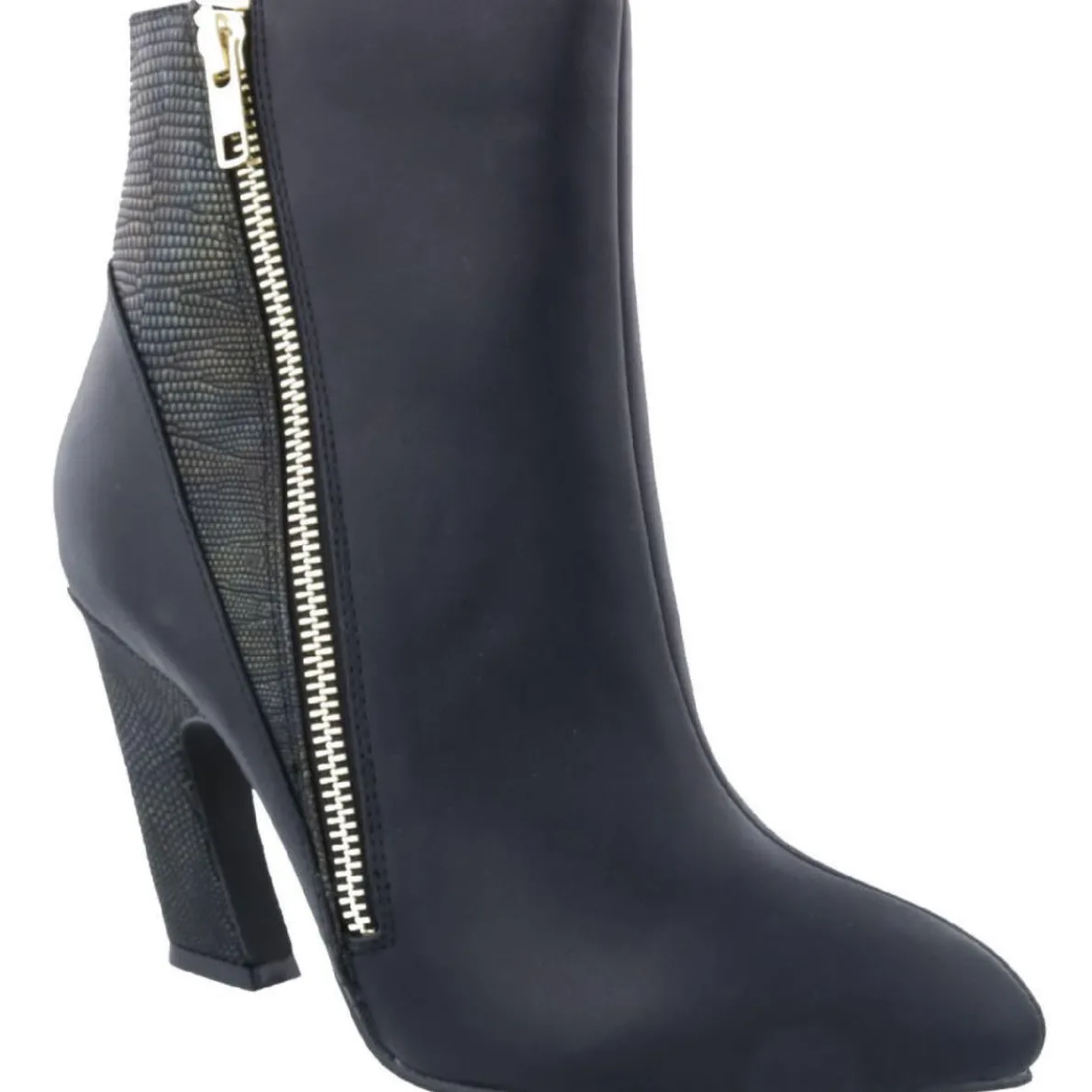 Cirque Pointed Toe Zip-Up Ankle Boots