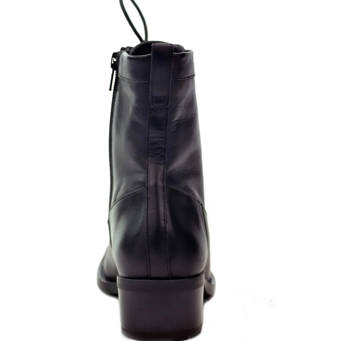 Explorer Leather Ankle Ankle Boots