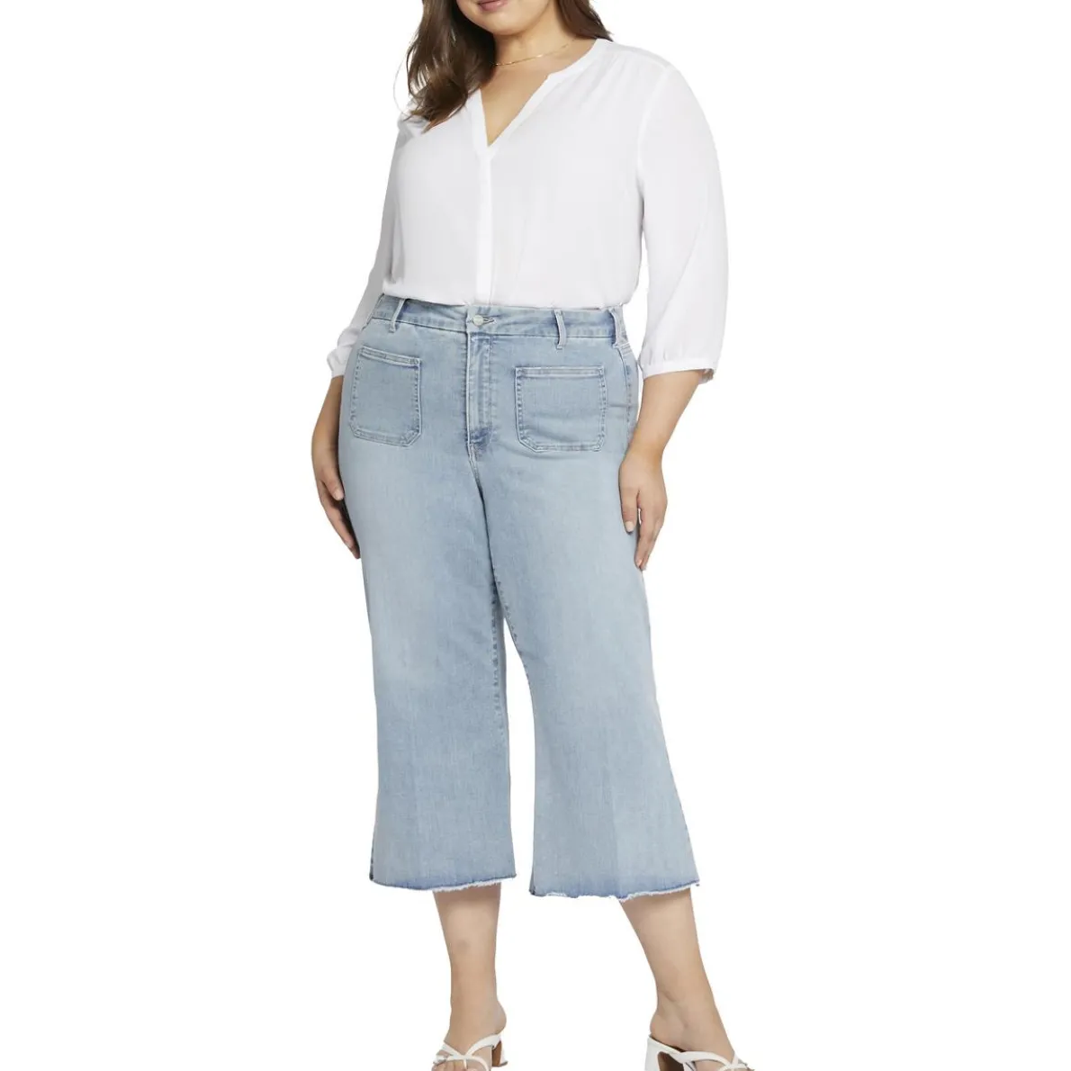 Plus Patchie Major Frayed Hem Denim Capri Jeans