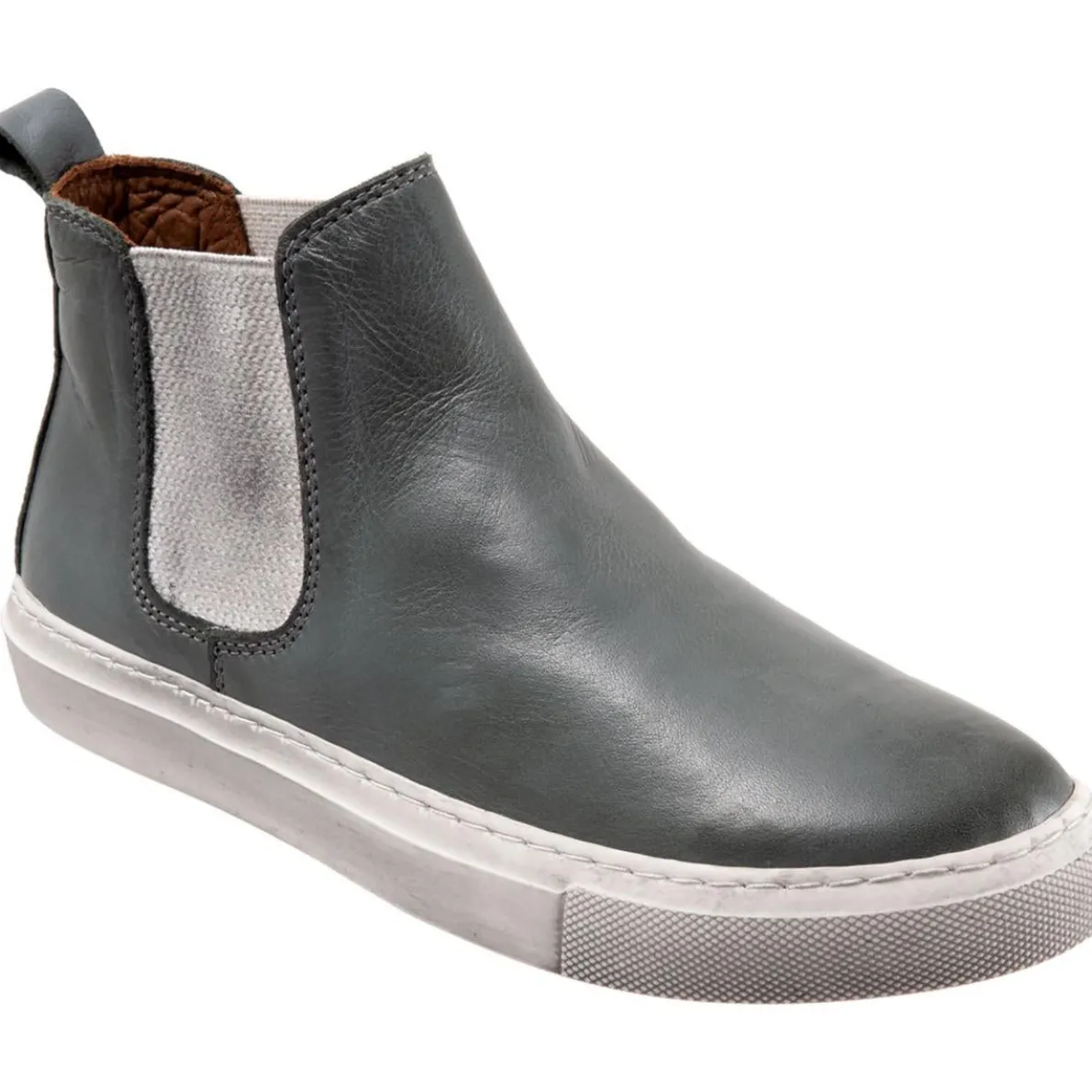 Rant Ankle Round Toe Chelsea Boots