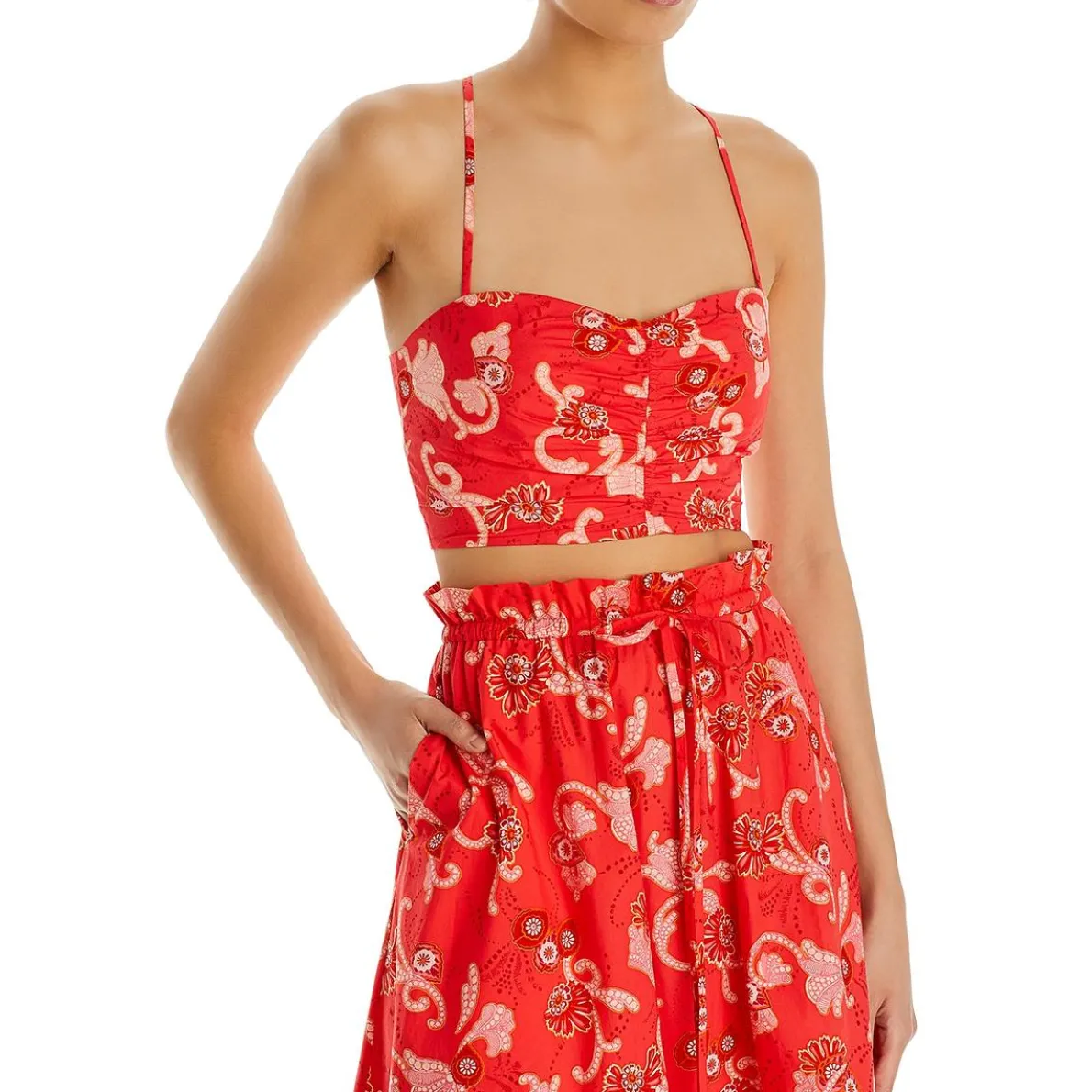 Ruched Side Zipper Cropped