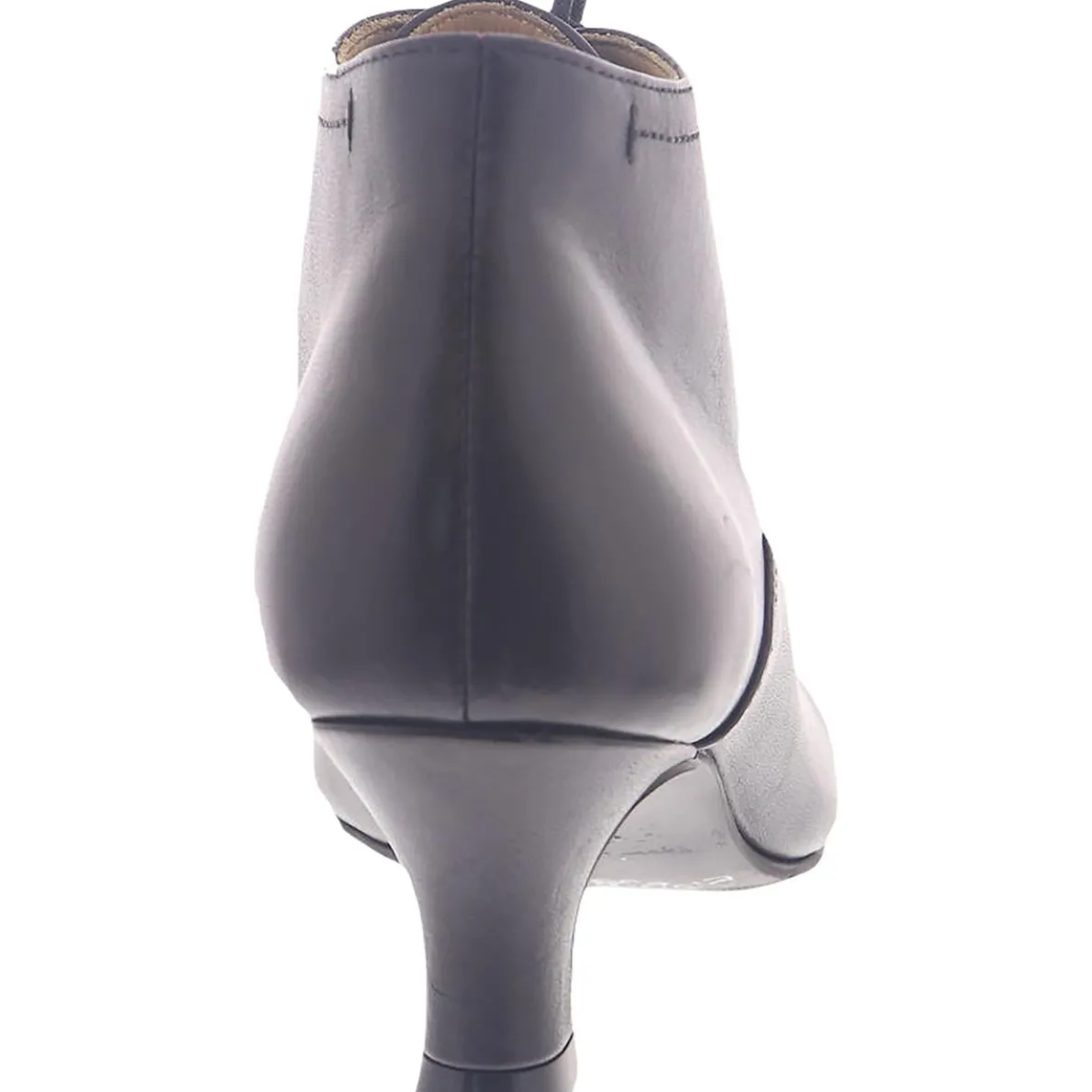 Sam Leather Heels Lace-Up Boot