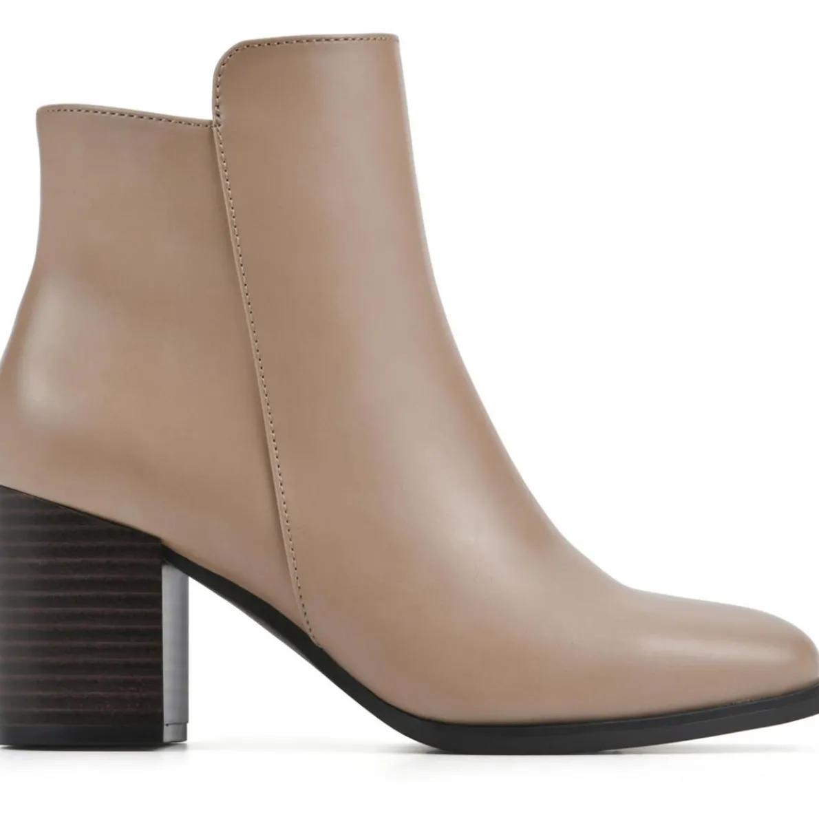 Vogued Faux Leather Ankle Booties