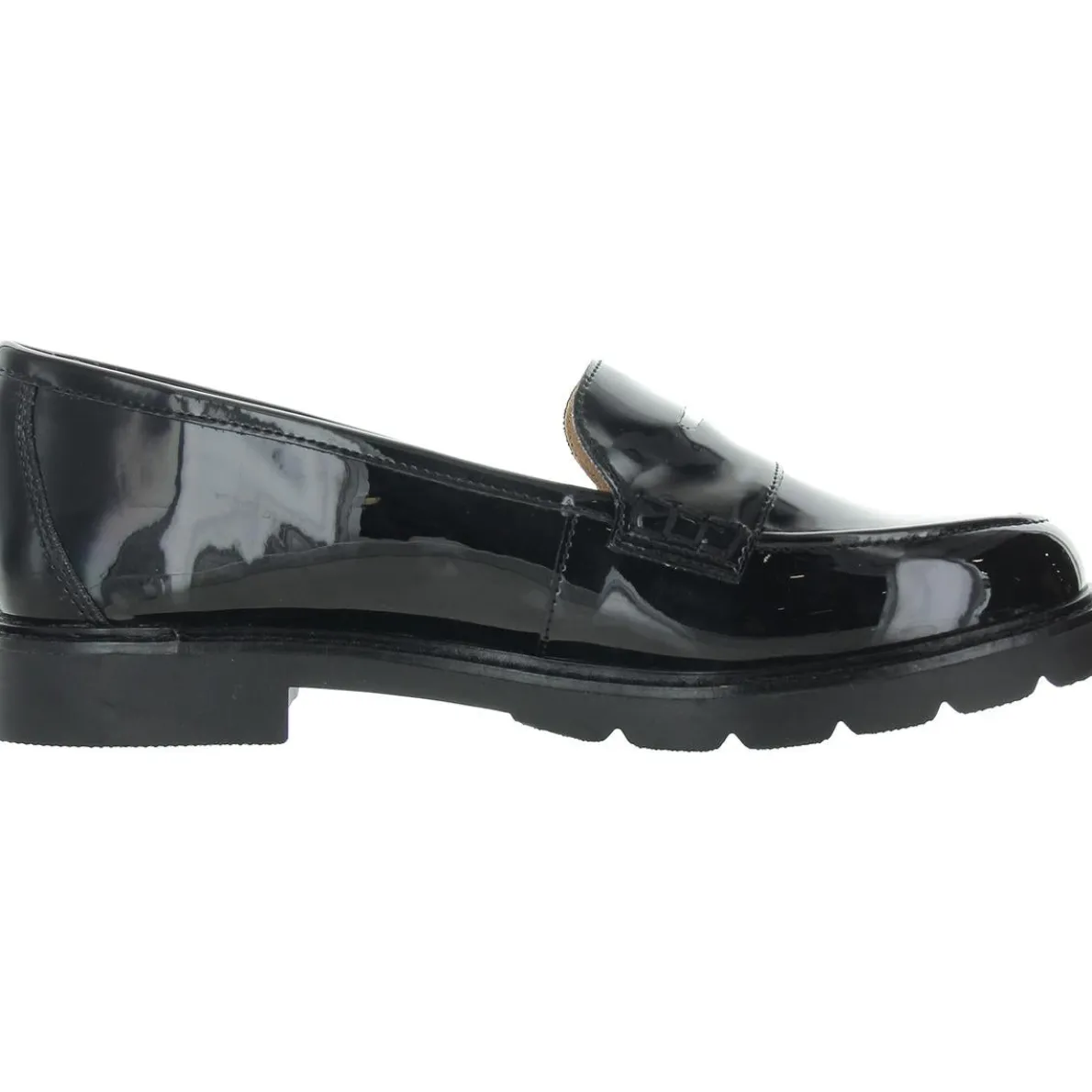 C18735 Solid Loafers