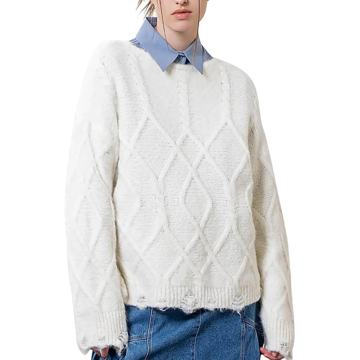Wool Blend Cable Pullover Sweater